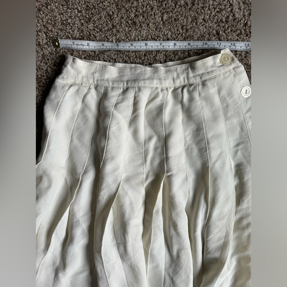 Vintage Anne Klein II White Long Skirt with Buttons - Picture 9 of 10